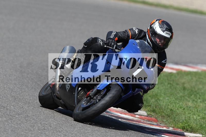Archiv-2022/57 29.08.2022 Plüss Moto Sport ADR/Einsteiger/1